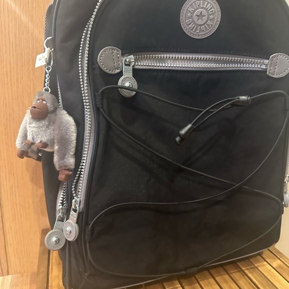 Kipling - Picture 5 of 5